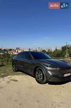 Позашляховик / Кросовер Ford Mustang Mach-E 2023 в 