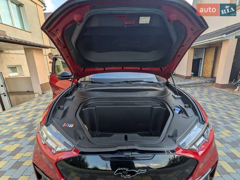 Позашляховик / Кросовер Ford Mustang Mach-E 2021 в Хмельницькому фото 16 Позашляховик / Кросовер Ford Mustang Mach-E 2021 в Хмельницькому