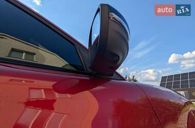 Позашляховик / Кросовер Ford Mustang Mach-E 2021 в 