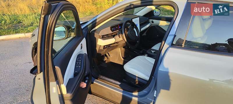 Внедорожник / Кроссовер Ford Mustang Mach-E 2023 в Запорожье