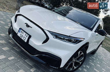 Внедорожник / Кроссовер Ford Mustang Mach-E 2021 в 
