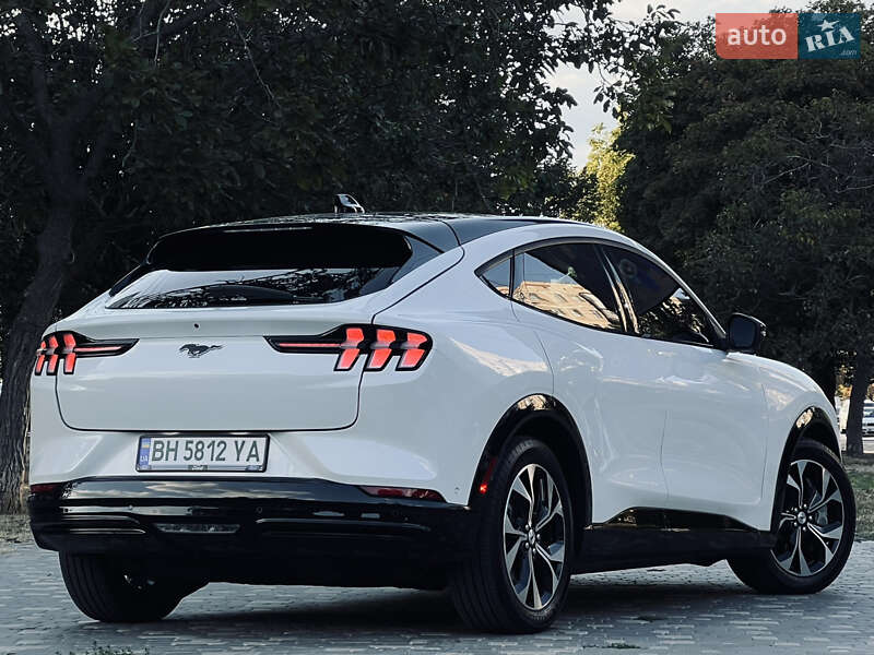 Позашляховик / Кросовер Ford Mustang Mach-E 2021 в Одесі