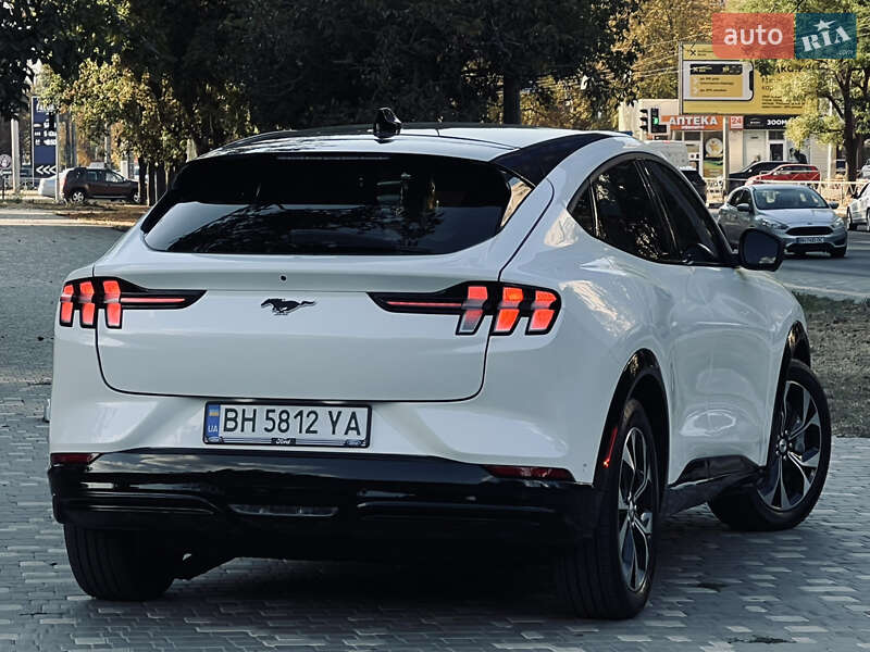 Позашляховик / Кросовер Ford Mustang Mach-E 2021 в Одесі