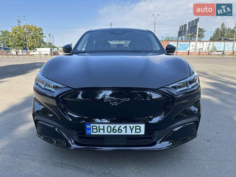 Позашляховик / Кросовер Ford Mustang Mach-E 2023 в Одесі фото 2 Позашляховик / Кросовер Ford Mustang Mach-E 2023 в Одесі