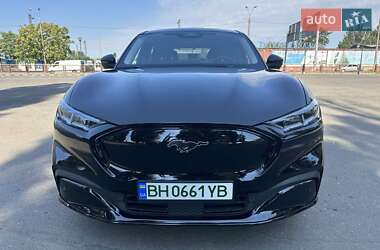 Внедорожник / Кроссовер Ford Mustang Mach-E 2023 в 