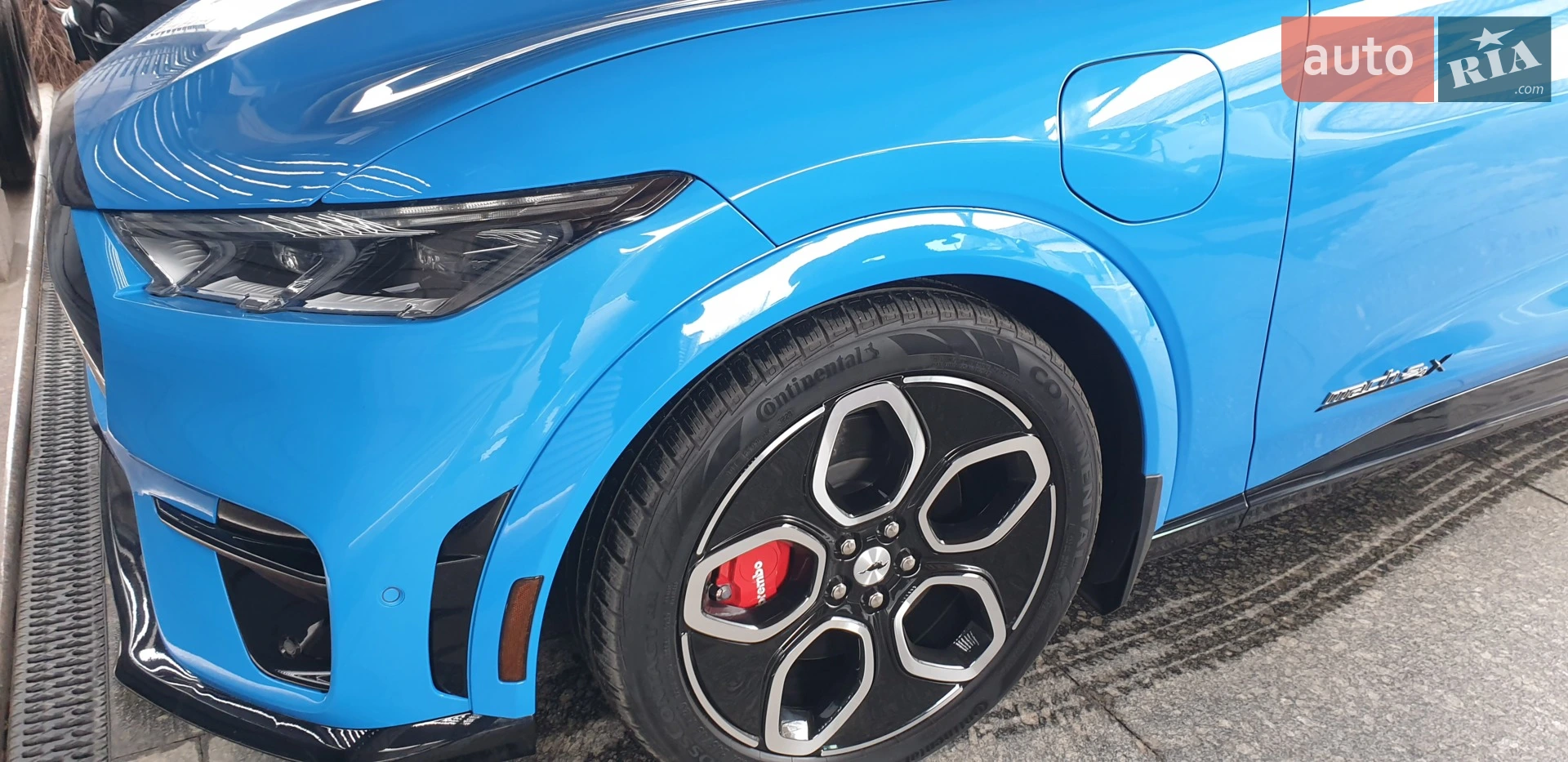 2023 Ford Mustang Mach-E - мініатюра 4