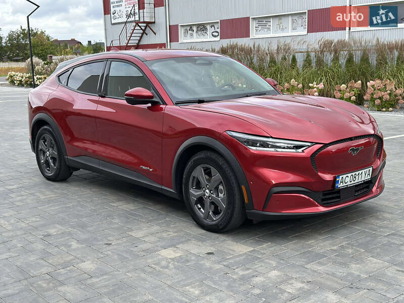 Позашляховик / Кросовер Ford Mustang Mach-E 2022 в Луцьку