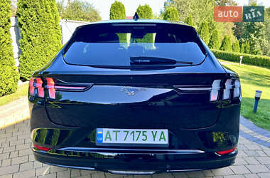Позашляховик / Кросовер Ford Mustang Mach-E 2024 в 