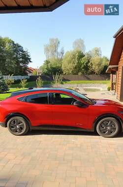 Позашляховик / Кросовер Ford Mustang Mach-E 2022 в 