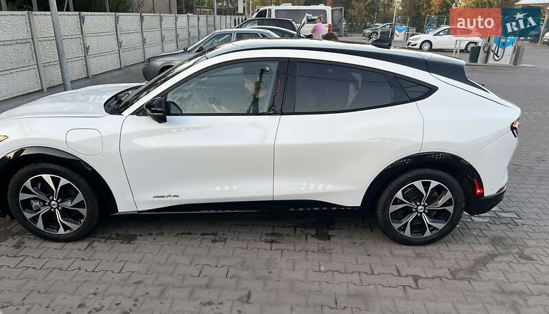 Позашляховик / Кросовер Ford Mustang Mach-E 2022 в Кривому Розі фото 14 Позашляховик / Кросовер Ford Mustang Mach-E 2022 в Кривому Розі