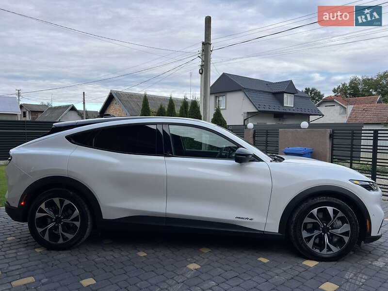 Позашляховик / Кросовер Ford Mustang Mach-E 2024 в Коломиї