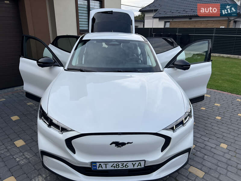 Позашляховик / Кросовер Ford Mustang Mach-E 2024 в Коломиї