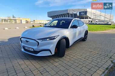 Позашляховик / Кросовер Ford Mustang Mach-E 2023 в 
