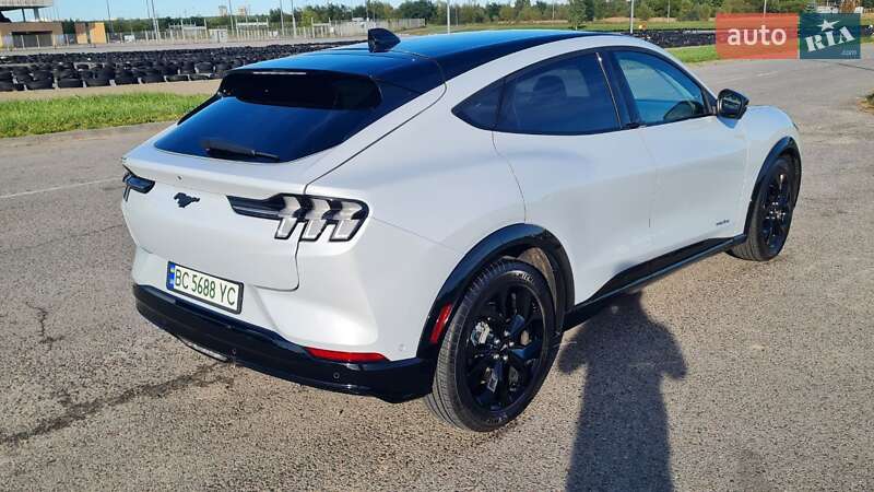 Позашляховик / Кросовер Ford Mustang Mach-E 2023 в Львові