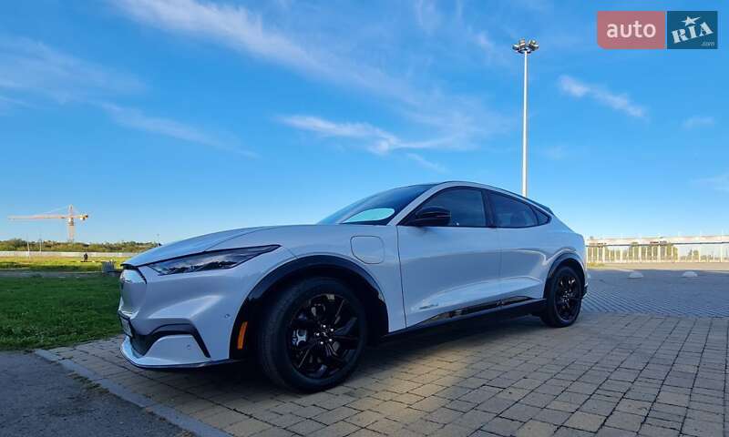 Позашляховик / Кросовер Ford Mustang Mach-E 2023 в Львові
