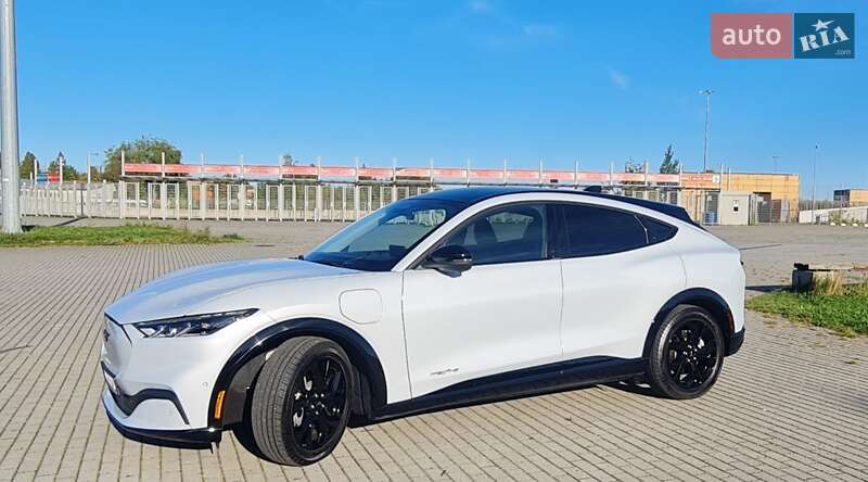 Позашляховик / Кросовер Ford Mustang Mach-E 2023 в Львові