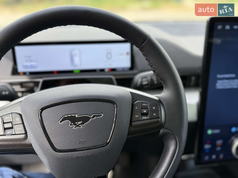 Внедорожник / Кроссовер Ford Mustang Mach-E 2023 в Львове