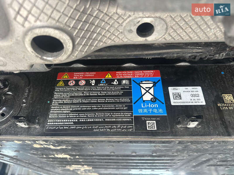 Внедорожник / Кроссовер Ford Mustang Mach-E 2023 в Львове