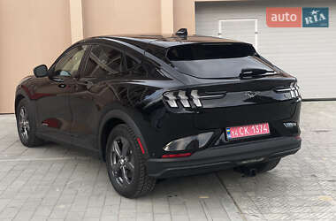 Позашляховик / Кросовер Ford Mustang Mach-E 2023 в 