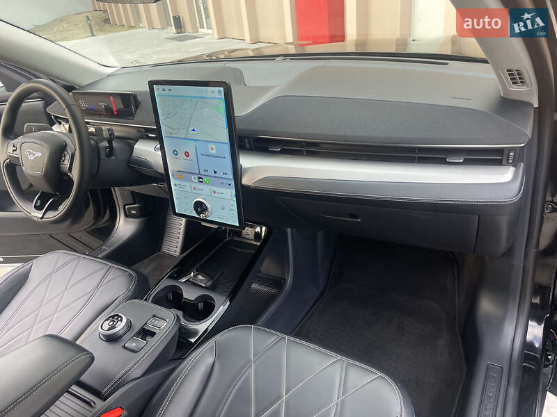 Позашляховик / Кросовер Ford Mustang Mach-E 2023 в Львові фото 57 Позашляховик / Кросовер Ford Mustang Mach-E 2023 в Львові