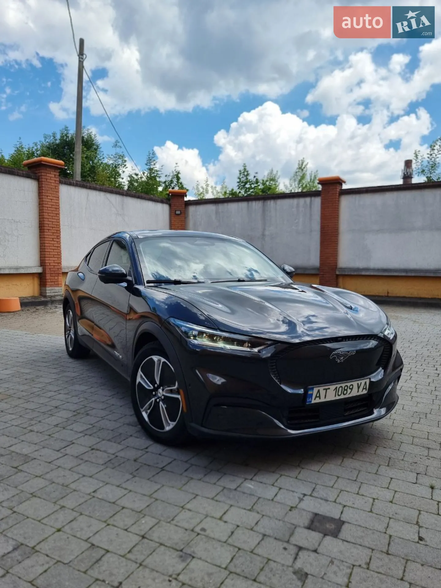 2022 Ford Mustang Mach-E - мініатюра 3