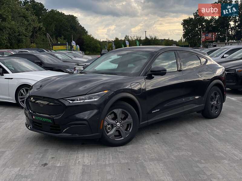 Позашляховик / Кросовер Ford Mustang Mach-E 2021 в 