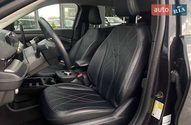 Позашляховик / Кросовер Ford Mustang Mach-E 2021 в 