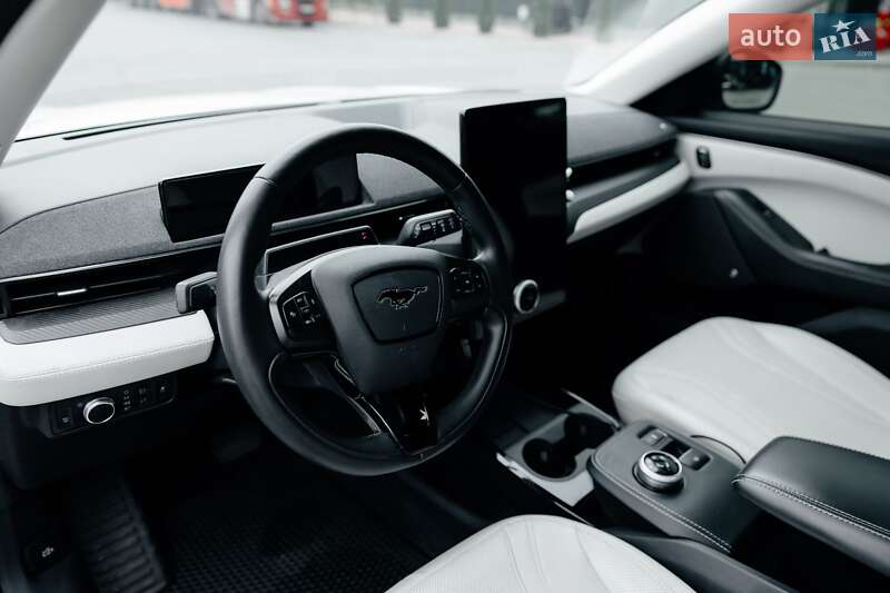 Внедорожник / Кроссовер Ford Mustang Mach-E 2022 в Луцке