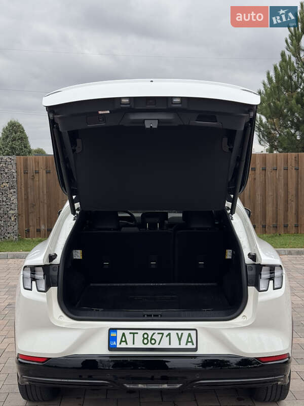 Внедорожник / Кроссовер Ford Mustang Mach-E 2023 в Ивано-Франковске