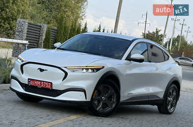 Позашляховик / Кросовер Ford Mustang Mach-E 2022 в 
