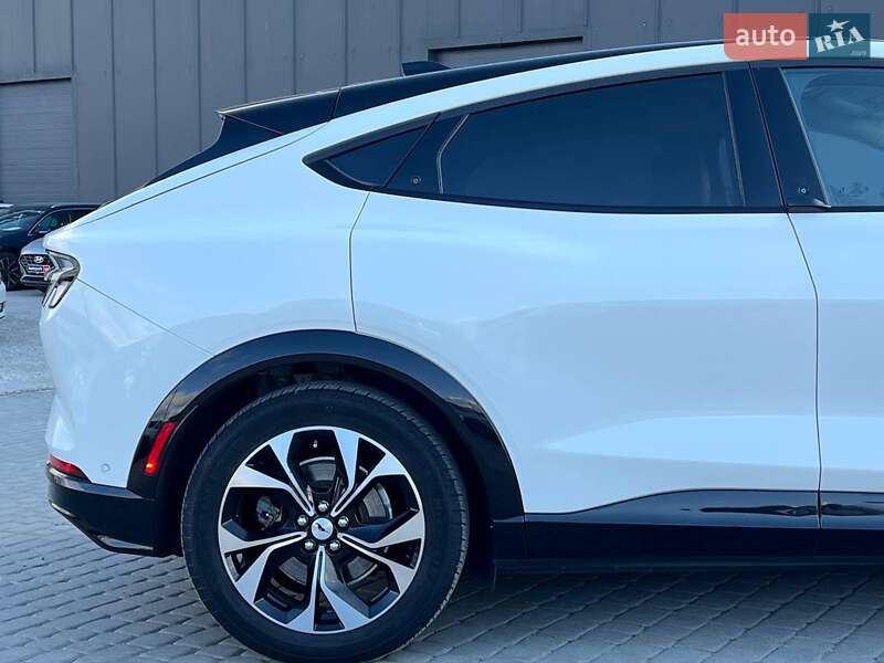 Внедорожник / Кроссовер Ford Mustang Mach-E 2020 в Львове
