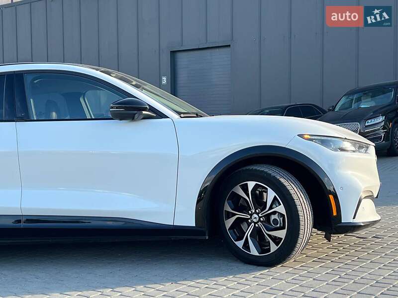 Внедорожник / Кроссовер Ford Mustang Mach-E 2020 в Львове