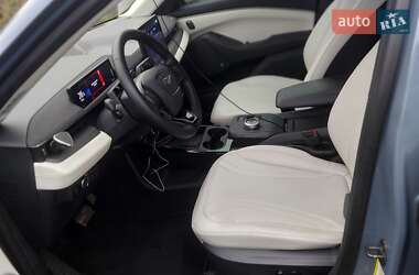 Внедорожник / Кроссовер Ford Mustang Mach-E 2024 в 