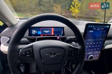 Внедорожник / Кроссовер Ford Mustang Mach-E 2024 в 