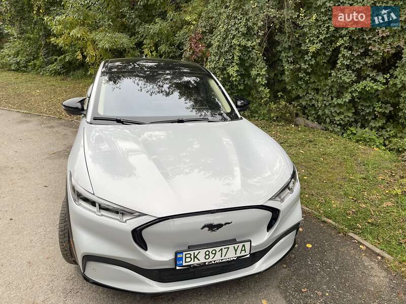 Позашляховик / Кросовер Ford Mustang Mach-E 2023 в Рівному фото 3 Позашляховик / Кросовер Ford Mustang Mach-E 2023 в Рівному