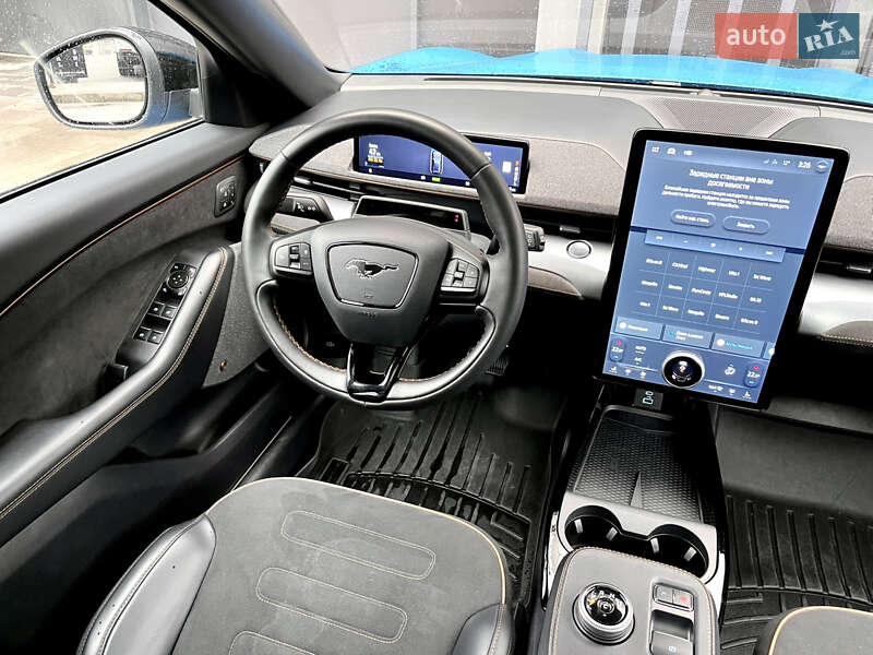 Позашляховик / Кросовер Ford Mustang Mach-E 2022 в Києві