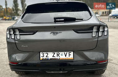 Позашляховик / Кросовер Ford Mustang Mach-E 2021 в 