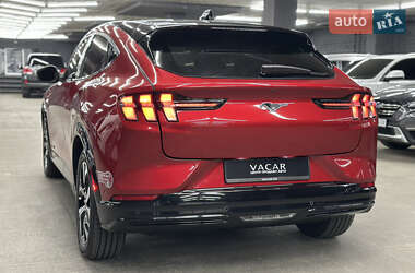 Внедорожник / Кроссовер Ford Mustang Mach-E 2023 в 