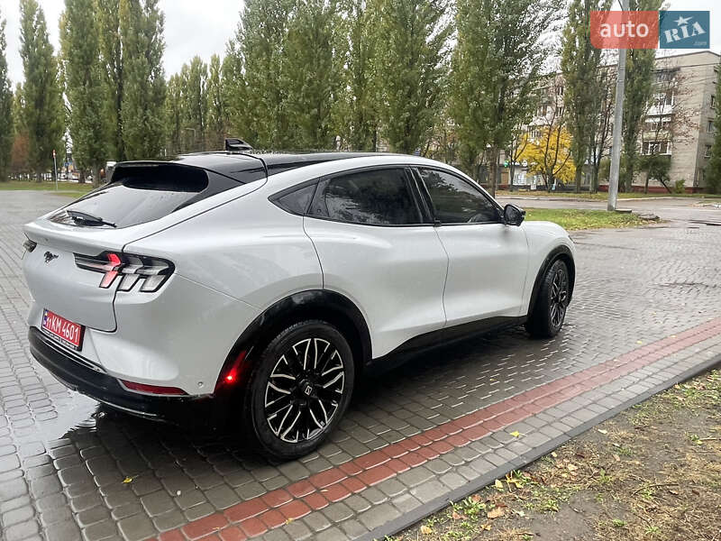Внедорожник / Кроссовер Ford Mustang Mach-E 2021 в Кременчуге