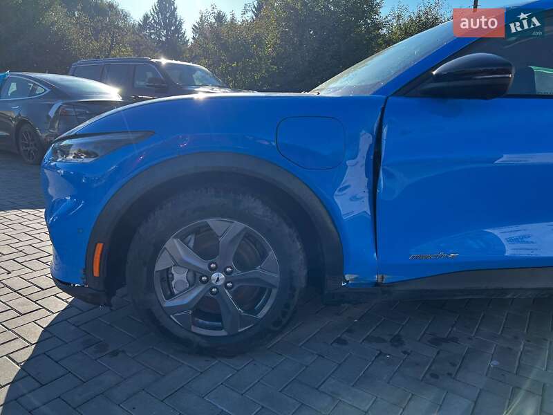 Позашляховик / Кросовер Ford Mustang Mach-E 2022 в Луцьку