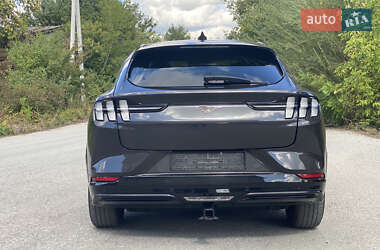 Внедорожник / Кроссовер Ford Mustang Mach-E 2022 в 