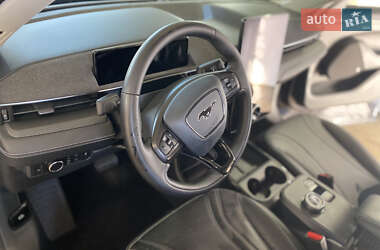 Внедорожник / Кроссовер Ford Mustang Mach-E 2022 в 
