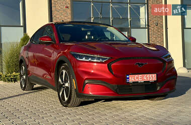 Позашляховик / Кросовер Ford Mustang Mach-E 2021 в  фото 7 Позашляховик / Кросовер Ford Mustang Mach-E 2021 в