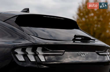 Внедорожник / Кроссовер Ford Mustang Mach-E 2024 в 