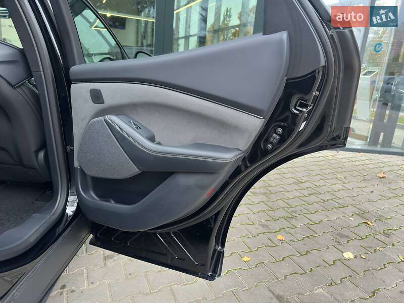 Внедорожник / Кроссовер Ford Mustang Mach-E 2024 в Одессе фото 19 Внедорожник / Кроссовер Ford Mustang Mach-E 2024 в Одессе