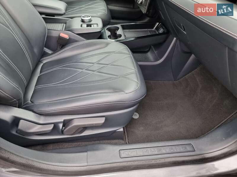 Внедорожник / Кроссовер Ford Mustang Mach-E 2021 в Радивилове