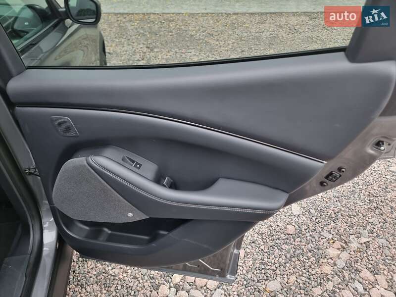 Внедорожник / Кроссовер Ford Mustang Mach-E 2021 в Радивилове