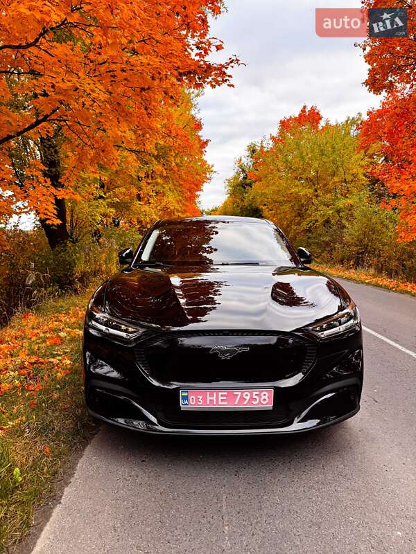 Внедорожник / Кроссовер Ford Mustang Mach-E 2023 в Львове фото Внедорожник / Кроссовер Ford Mustang Mach-E 2023 в Львове