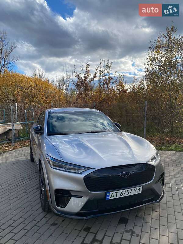 Позашляховик / Кросовер Ford Mustang Mach-E 2021 в Івано-Франківську фото 3 Позашляховик / Кросовер Ford Mustang Mach-E 2021 в Івано-Франківську