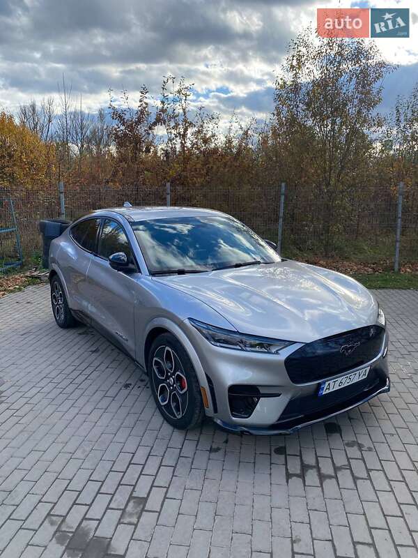 Позашляховик / Кросовер Ford Mustang Mach-E 2021 в Івано-Франківську фото 6 Позашляховик / Кросовер Ford Mustang Mach-E 2021 в Івано-Франківську